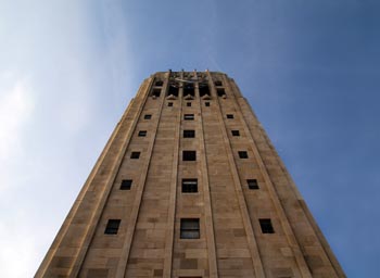 university of michigan bell tower in ann arbor